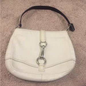 Coach White Pebbled Leather Shoulder Handbag No. MO893-F13